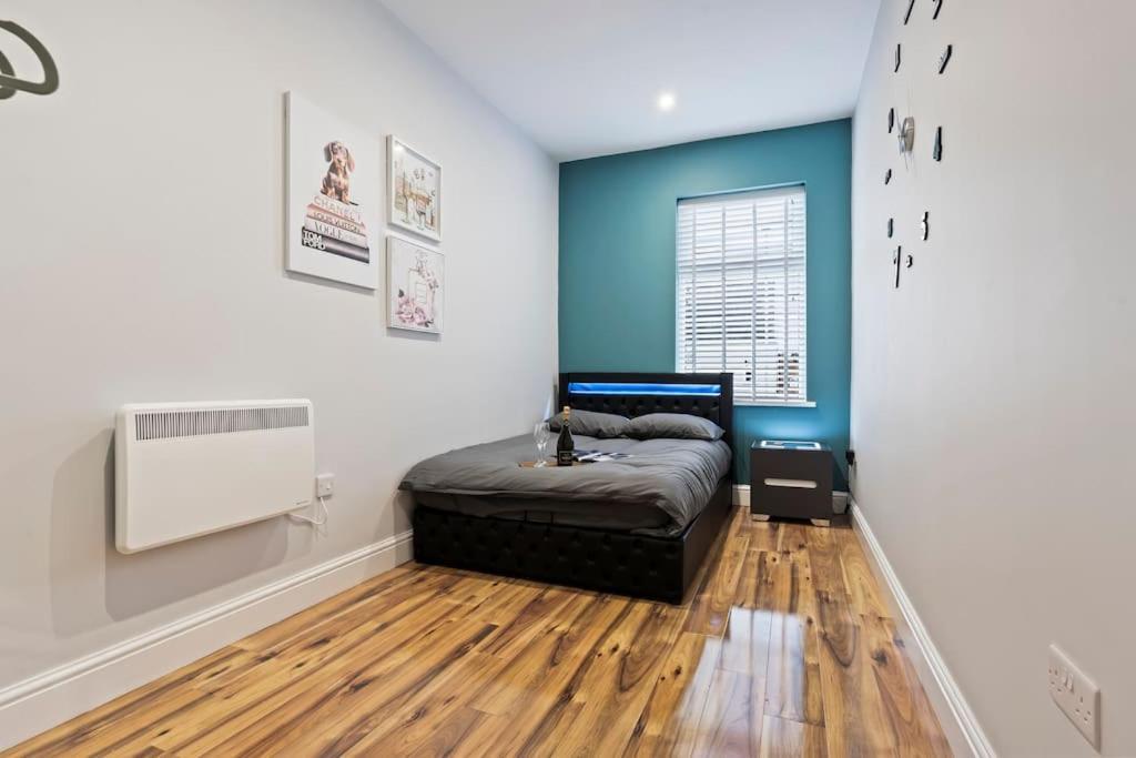 Bella'S House 12Mins Bus To Motor Point Arena Free Street Parking Villa Nottingham Luaran gambar