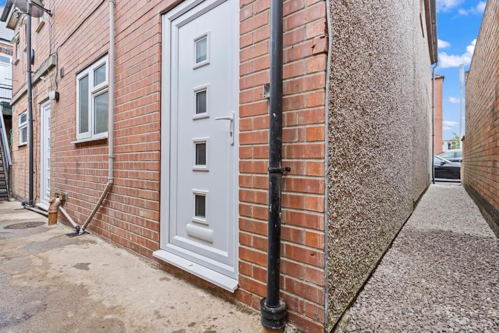 Bella'S House 12Mins Bus To Motor Point Arena Free Street Parking Villa Nottingham Luaran gambar