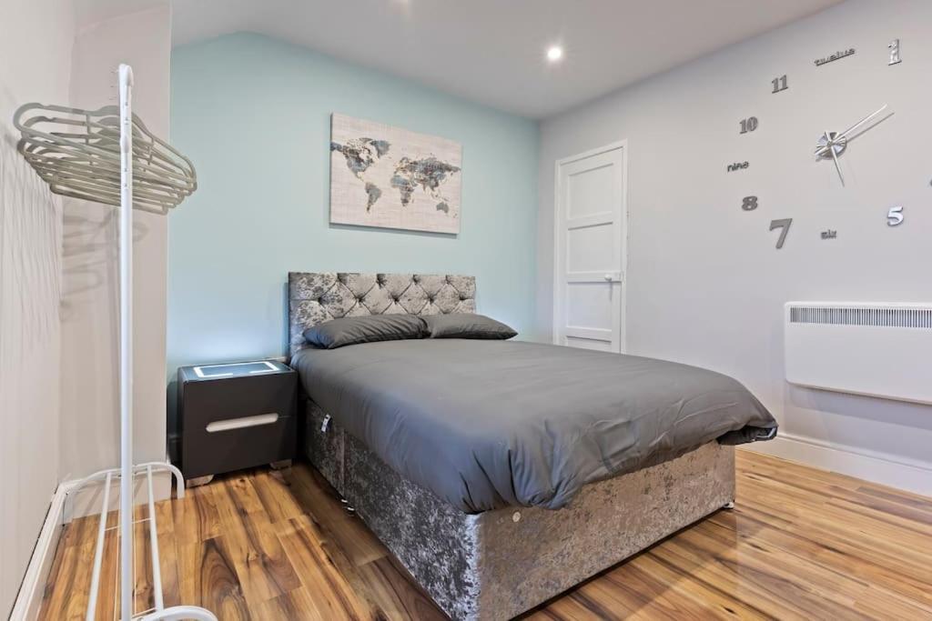 Bella'S House 12Mins Bus To Motor Point Arena Free Street Parking Villa Nottingham Luaran gambar