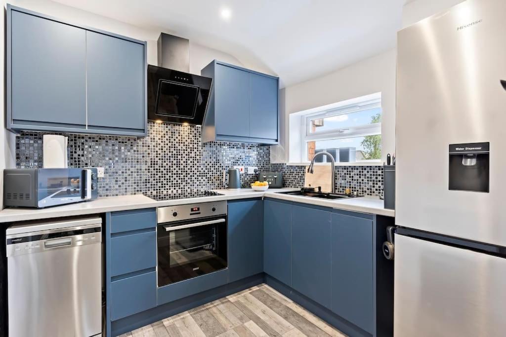 Bella'S House 12Mins Bus To Motor Point Arena Free Street Parking Villa Nottingham Luaran gambar